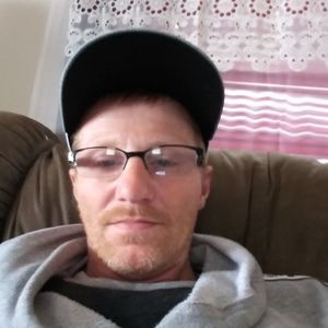 Meet your Posher, Kenneth